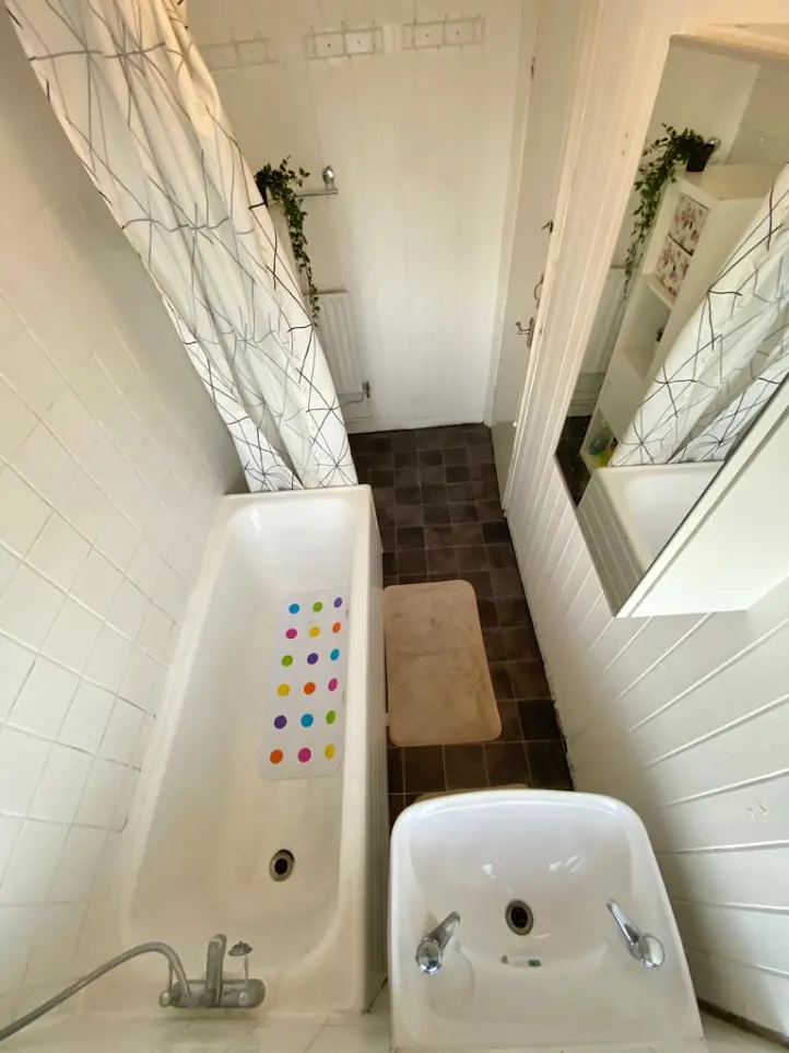 Double room in Kilburn / Cricklewood